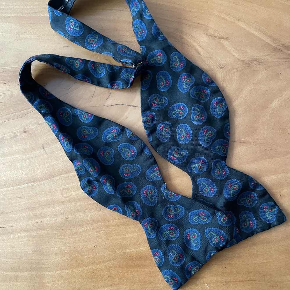 Midnight Paisley Bow Tie